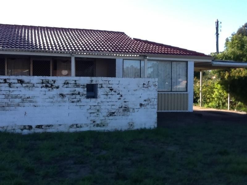 1 Jacksonia, Pinjarra WA 6208