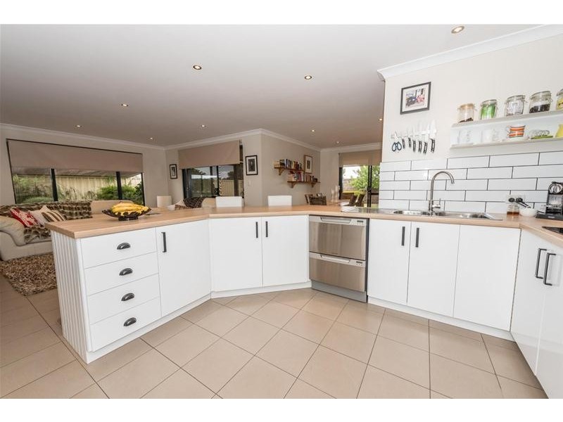 21 Eucalypt Street, Boddington WA 6390