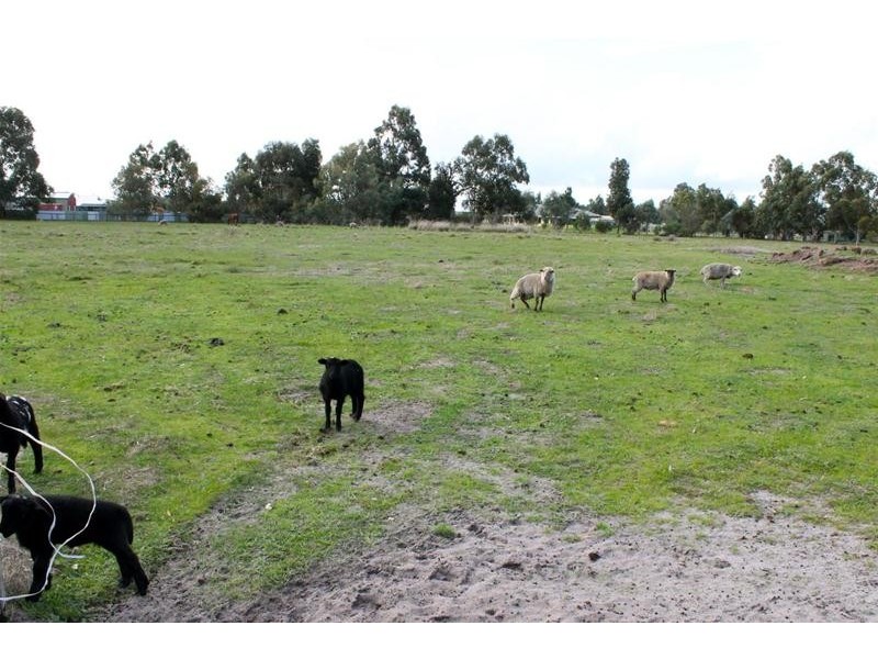 30 Paperbark Place, West Pinjarra WA 6208