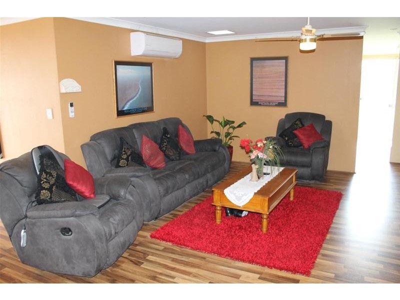 30 Paperbark Place, West Pinjarra WA 6208