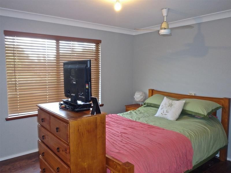 12 Nuytsia Place, Pinjarra WA 6208