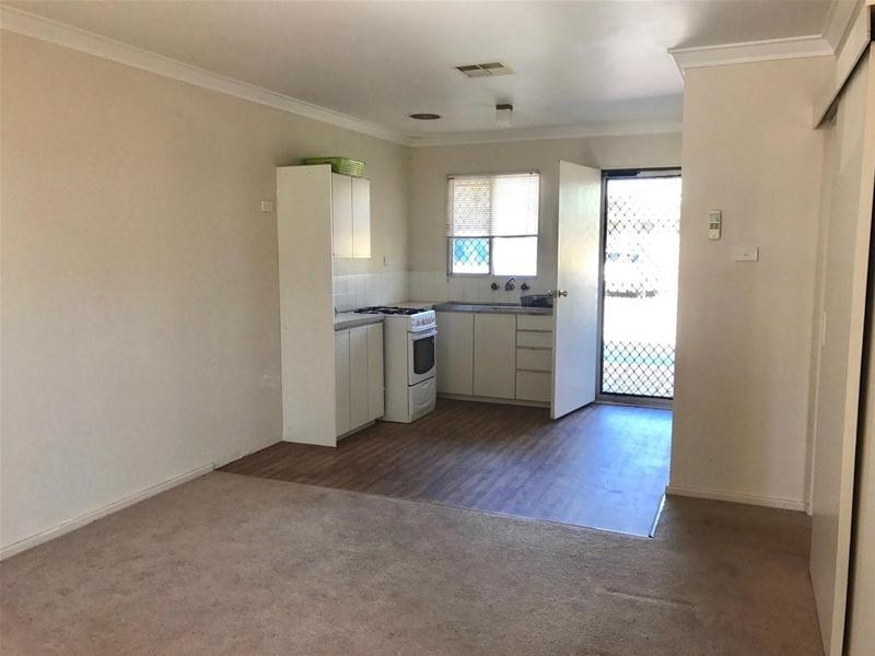 5/2 Uldina Street, Pinjarra WA 6208