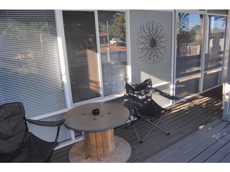 13 Jackson Street, Waroona WA 6215