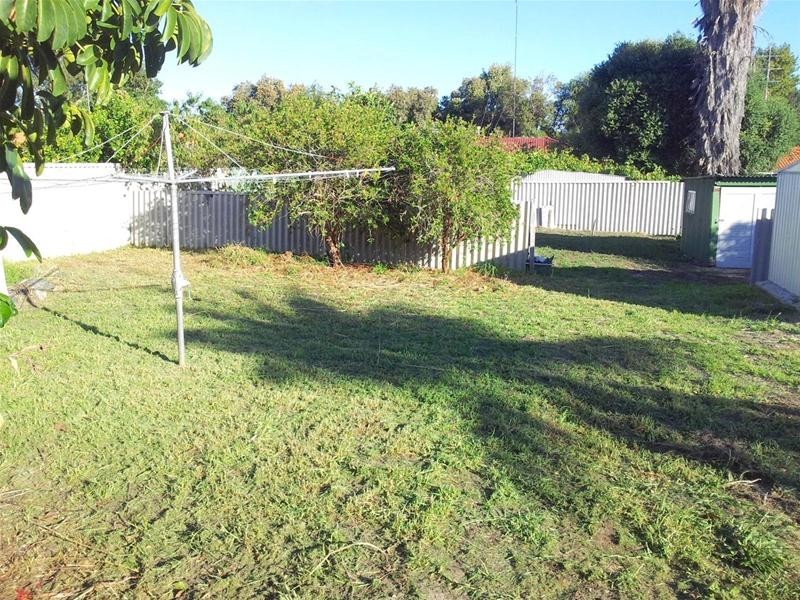 13 Jackson Street, Waroona WA 6215