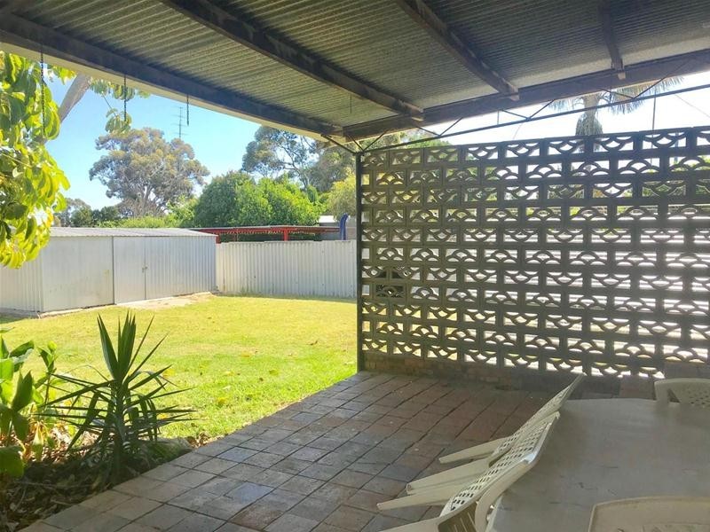 13 Jackson Street, Waroona WA 6215