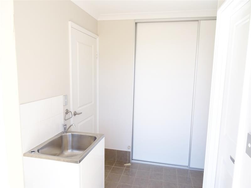 9 Harrison Way, Waroona WA 6215