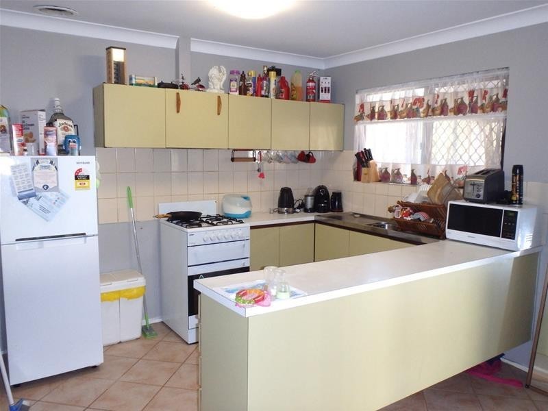 10 Kingia Place, Pinjarra WA 6208