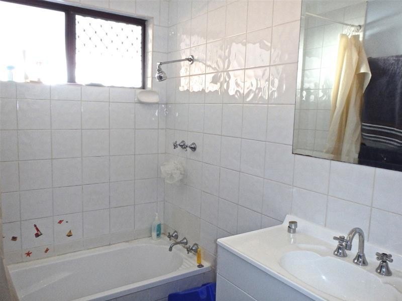 10 Kingia Place, Pinjarra WA 6208