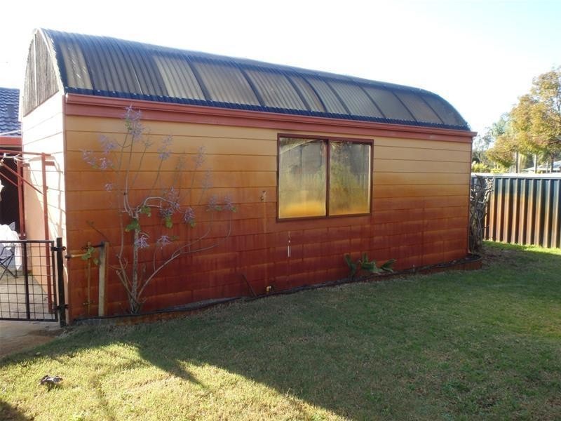 10 Kingia Place, Pinjarra WA 6208