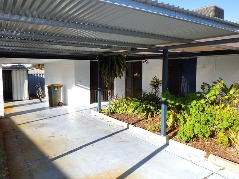 10 Kingia Place, Pinjarra WA 6208