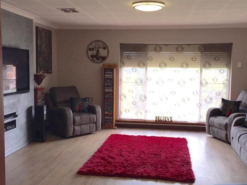 44 South West Highway, Waroona WA 6215