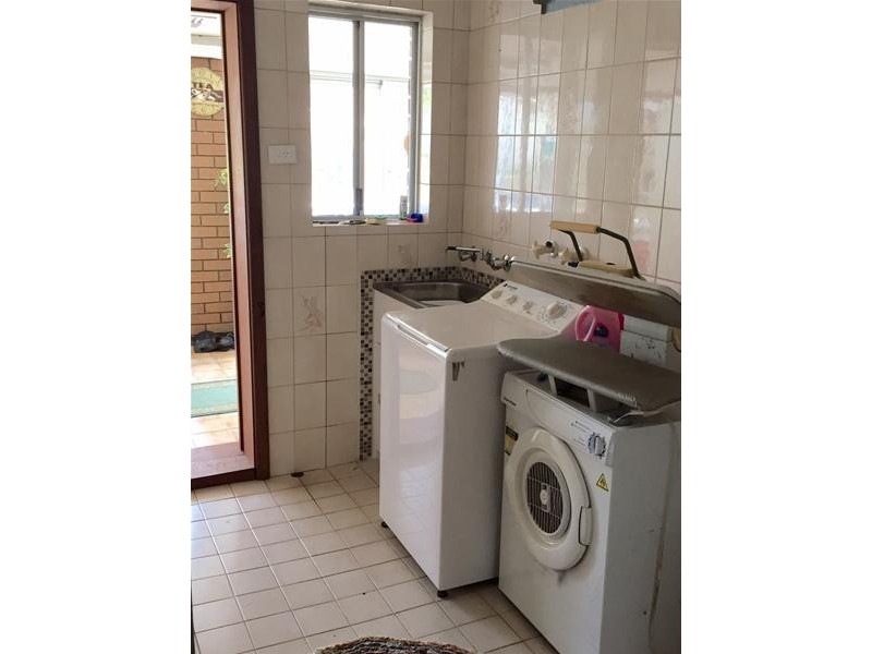 44 South West Highway, Waroona WA 6215