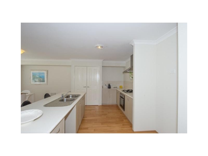 6 Bourke Close, Ravenswood WA 6208