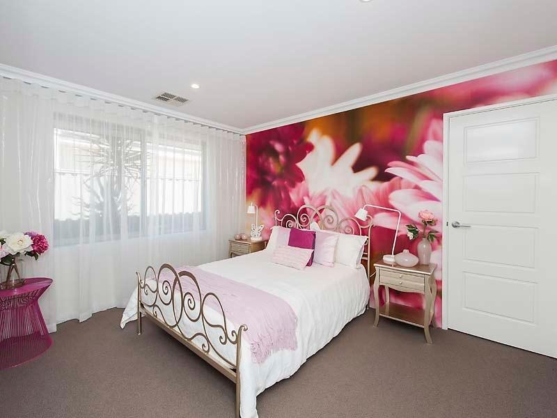 1 Dutton Gardens, South Yunderup WA 6208