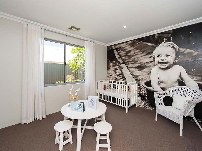 1 Dutton Gardens, South Yunderup WA 6208