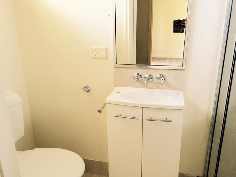 27 Thatcher Street, Waroona WA 6215