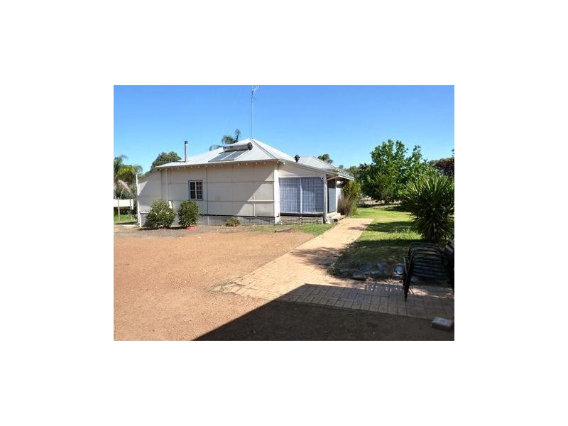 101 River Road, Ranford WA 6390