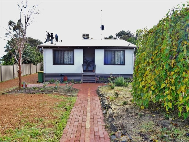 97 Johnston Road, Yarloop WA 6218