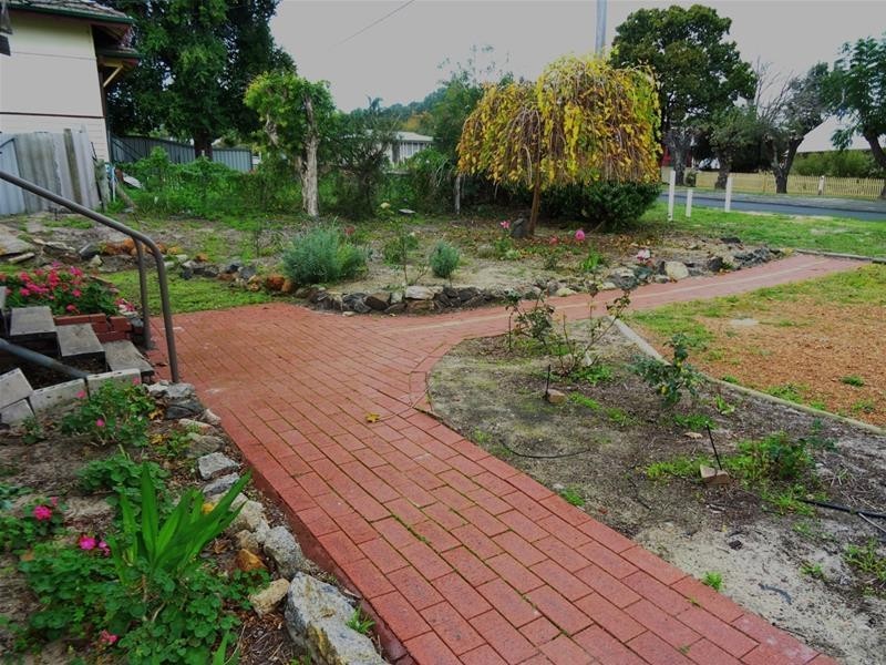 97 Johnston Road, Yarloop WA 6218