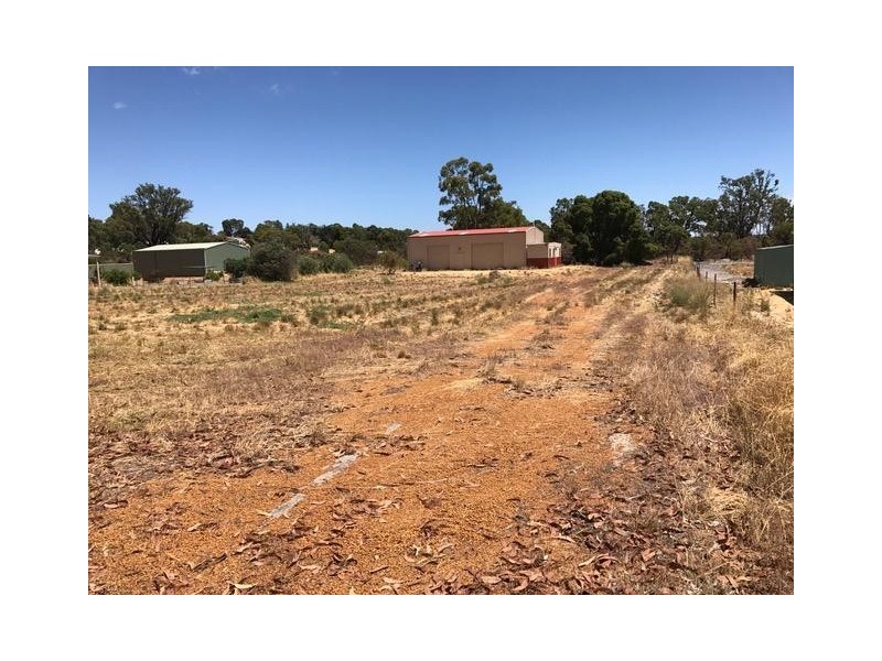 10 Farmers Avenue, Boddington WA 6390