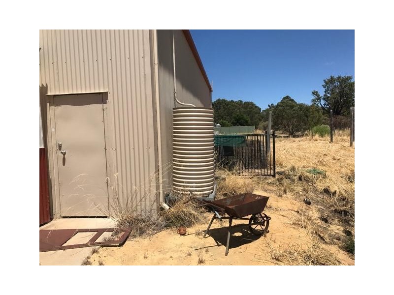 10 Farmers Avenue, Boddington WA 6390