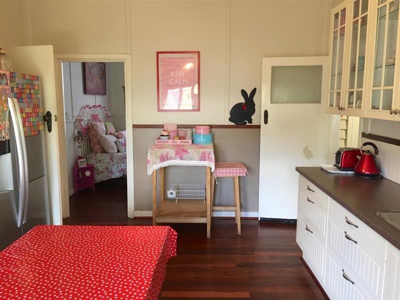 4 Sollya Crescent, Dwellingup WA 6213