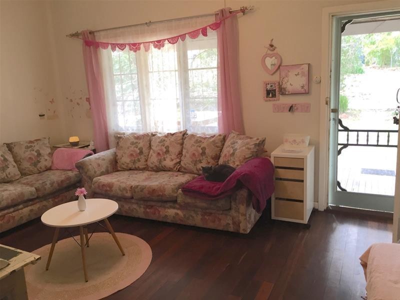 4 Sollya Crescent, Dwellingup WA 6213