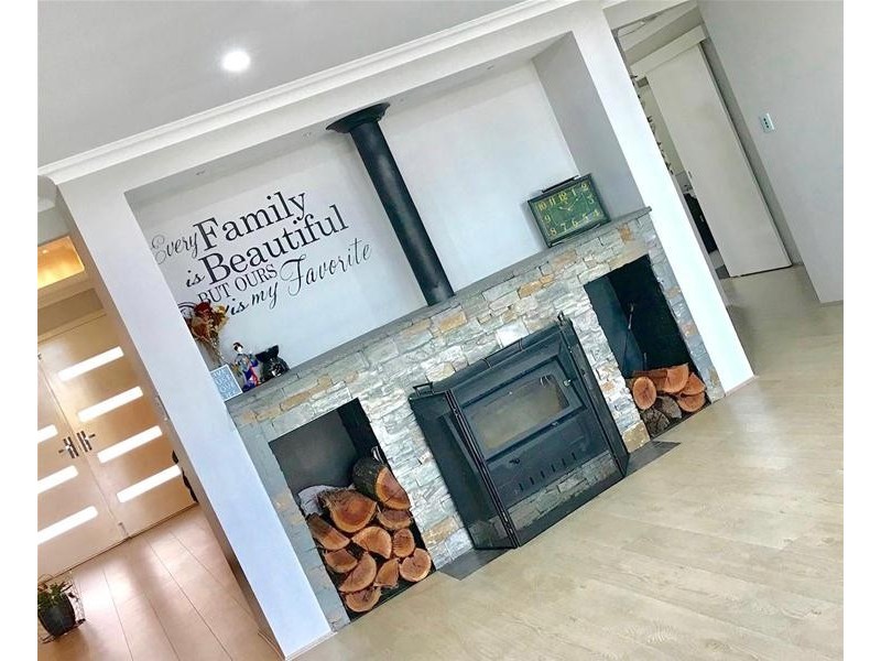 10 Harrison Way, Waroona WA 6215