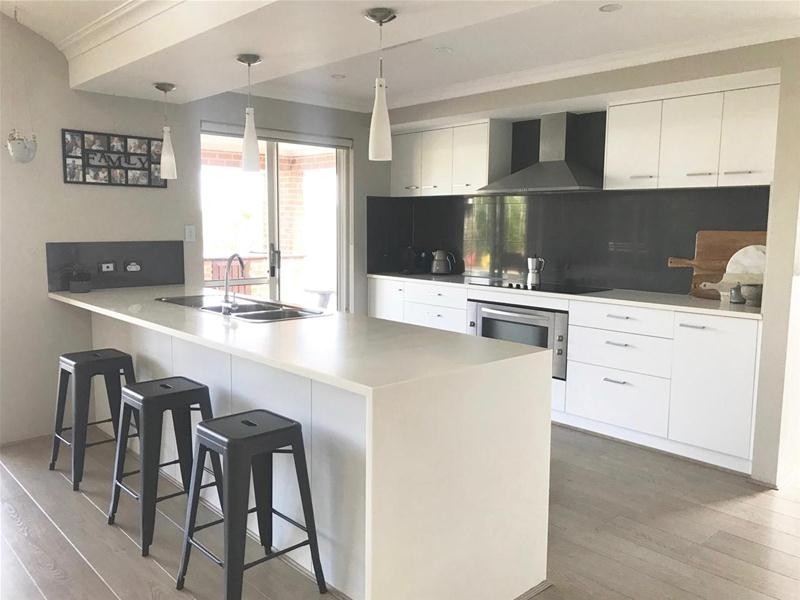 10 Harrison Way, Waroona WA 6215