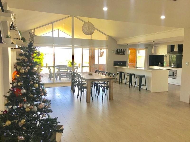 10 Harrison Way, Waroona WA 6215