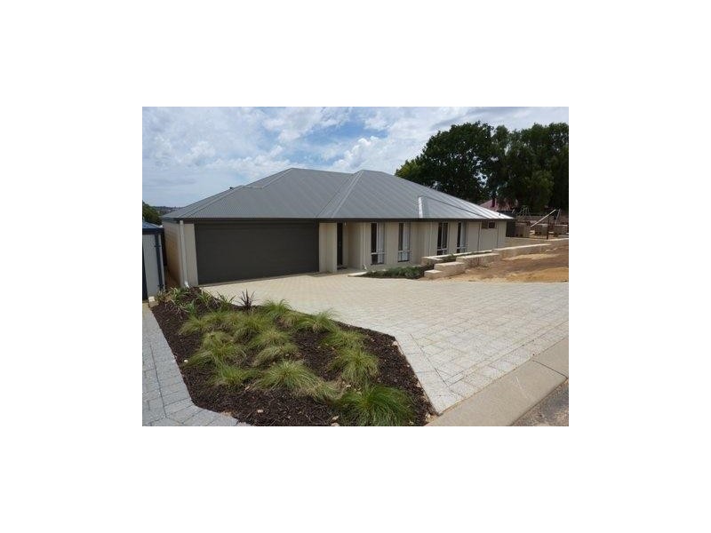 9 Sandalwood Place, Boddington WA 6390