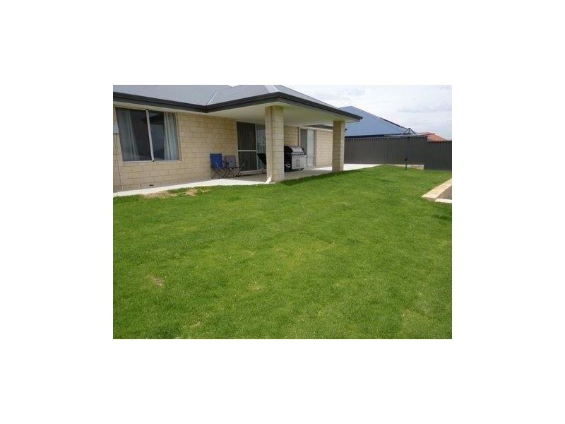 9 Sandalwood Place, Boddington WA 6390