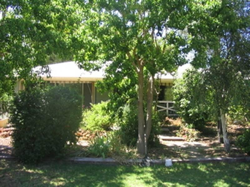 21 Marinup Street, Dwellingup WA 6213