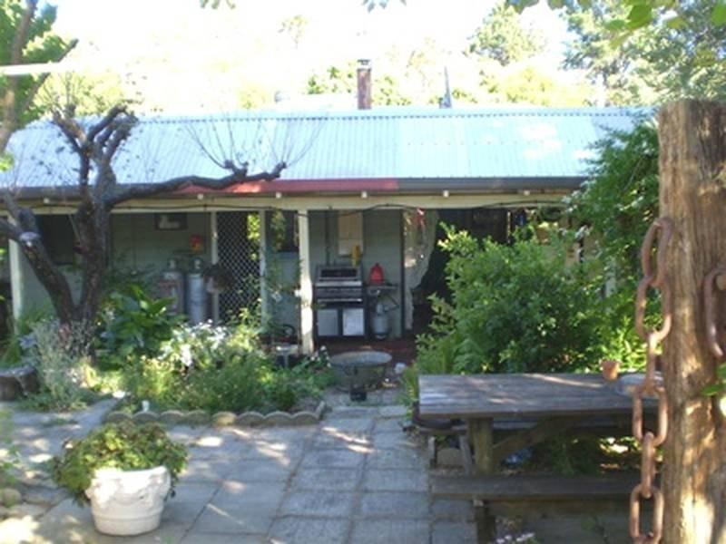 21 Marinup Street, Dwellingup WA 6213