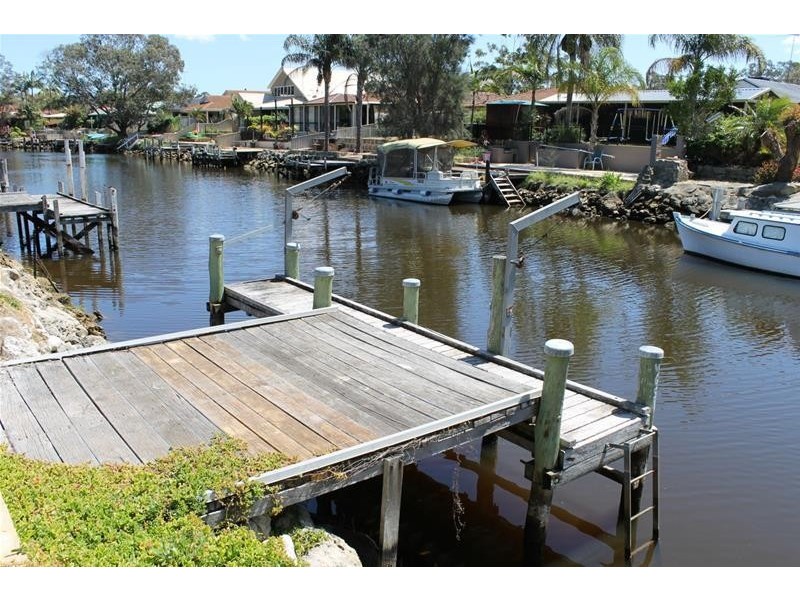 50 South Yunderup Road, South Yunderup WA 6208