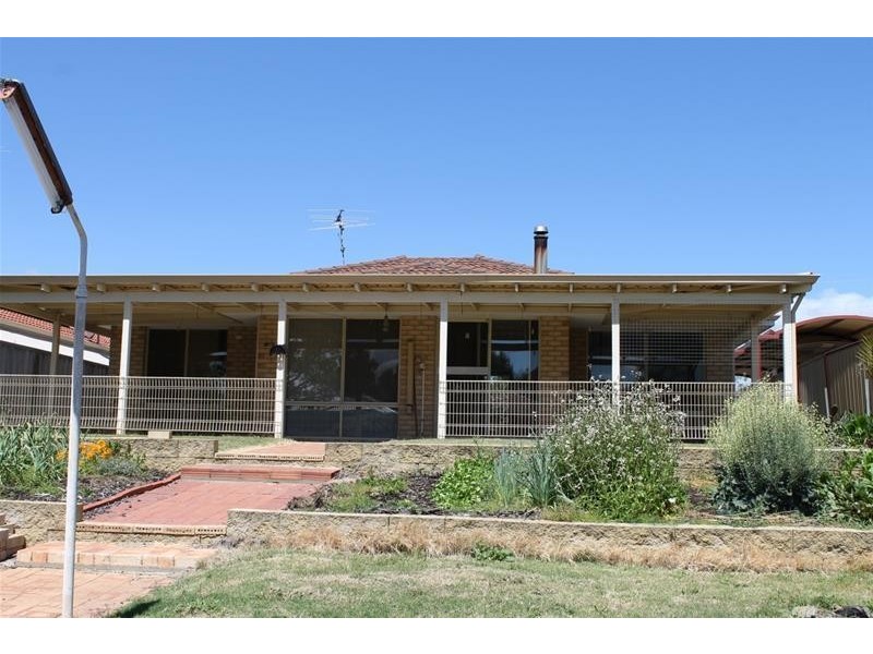 50 South Yunderup Road, South Yunderup WA 6208