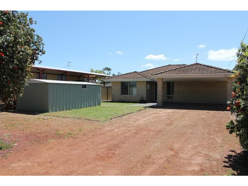 50 South Yunderup Road, South Yunderup WA 6208