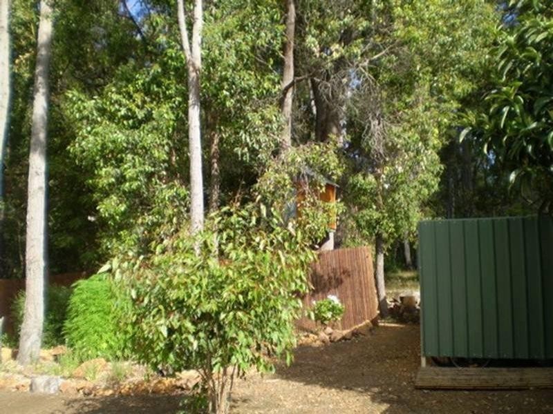 11 Forestview Road, Dwellingup WA 6213