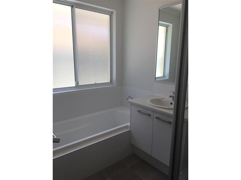 51 Pegus Meander, South Yunderup WA 6208