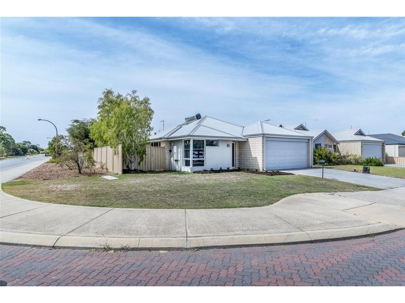 1 Hay Entrance, Pinjarra WA 6208