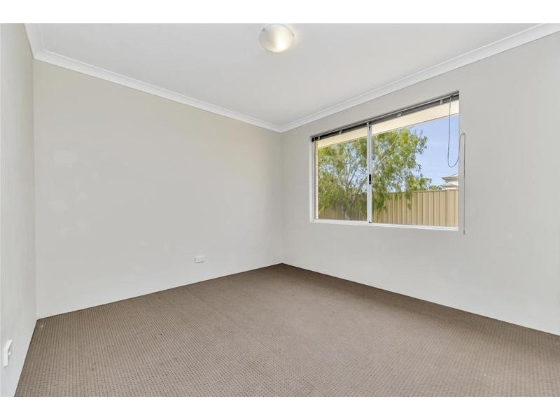 1 Hay Entrance, Pinjarra WA 6208