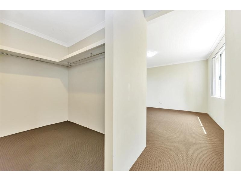 1 Hay Entrance, Pinjarra WA 6208