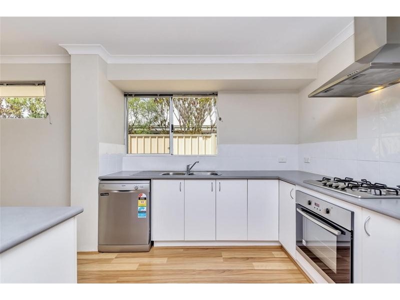 1 Hay Entrance, Pinjarra WA 6208