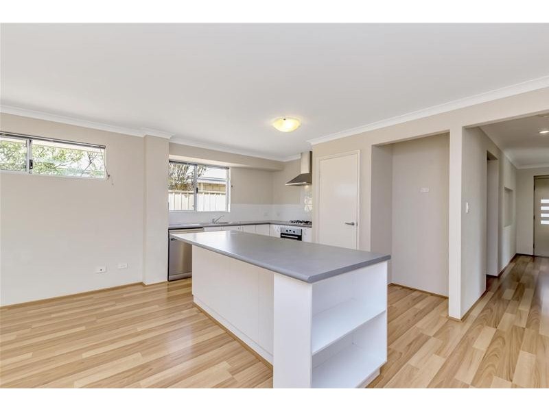 1 Hay Entrance, Pinjarra WA 6208