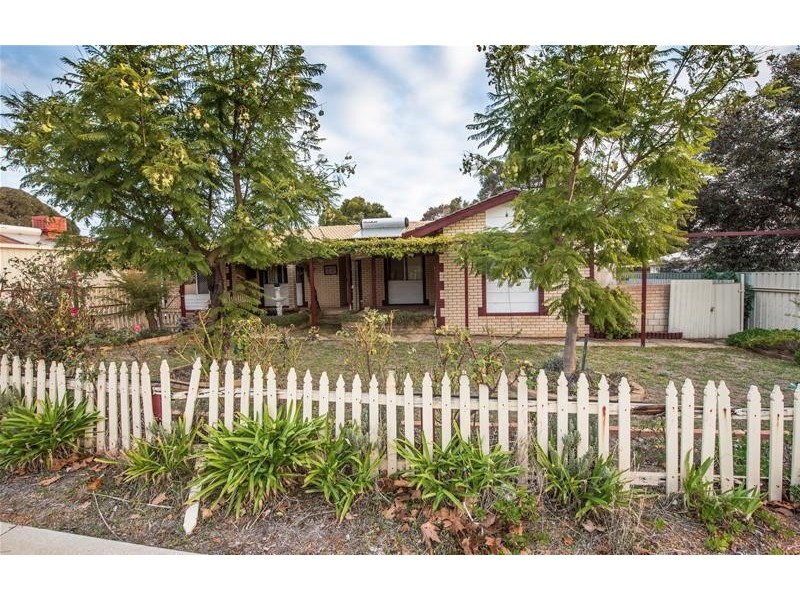 11 Pollard Street, Boddington WA 6390