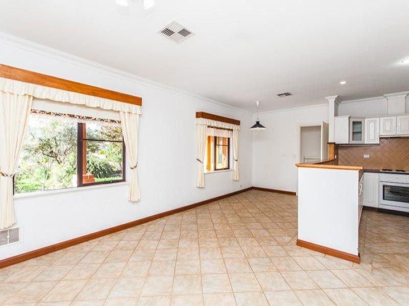 25 Sunland Avenue, South Yunderup WA 6208