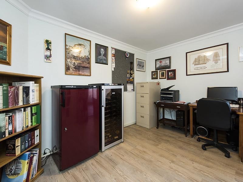 25 Ronlyn Road, Furnissdale WA 6209