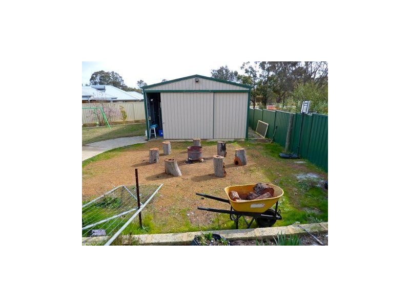 74 Hotham Avenue, Boddington WA 6390