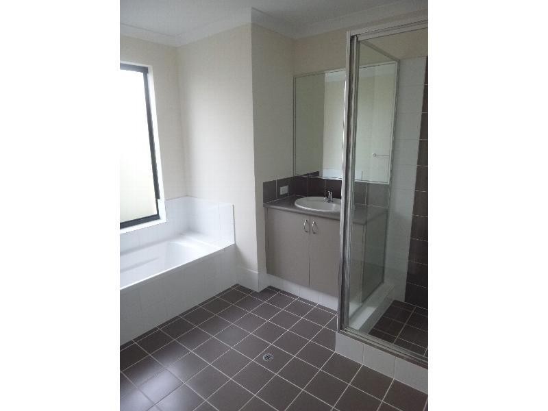 40 Weewar Circuit, South Yunderup WA 6208