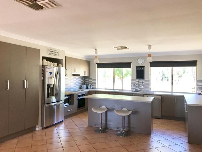 59 Bradford Street, Waroona WA 6215